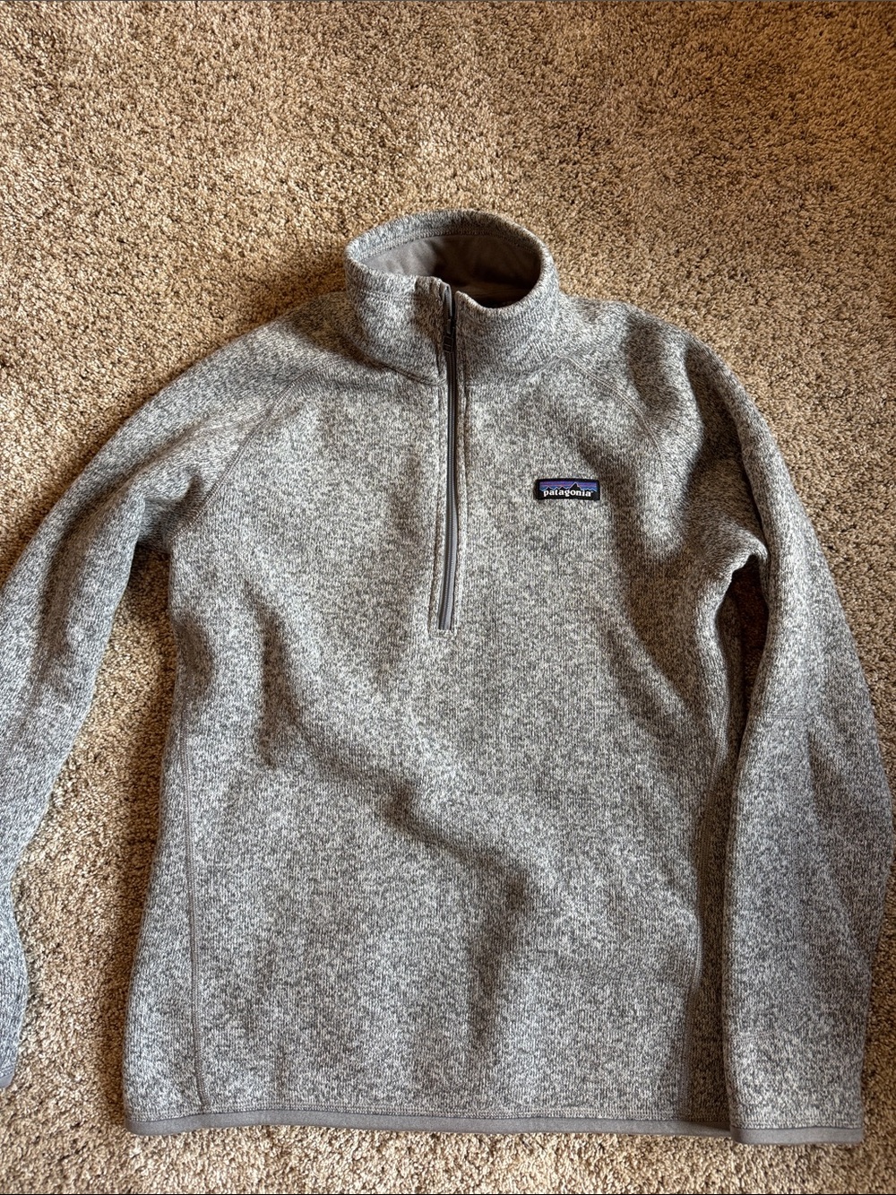 Patagonia Women’s Gray Heather Quarter-Zip Fleece Pullover